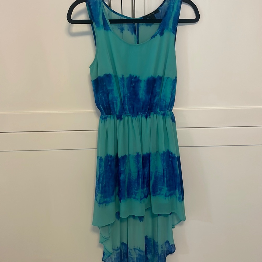 👗 high-low dress
